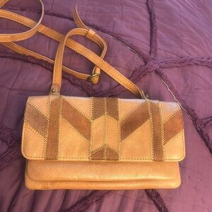 LUCKY BRAND. Leater. Small bag Cross body.